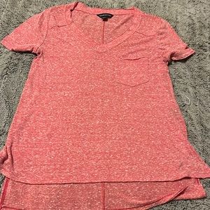 Red pocket tshirt size small